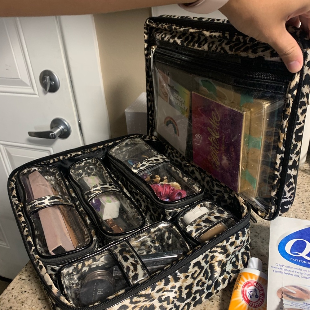 PurseN Diva Makeup Case